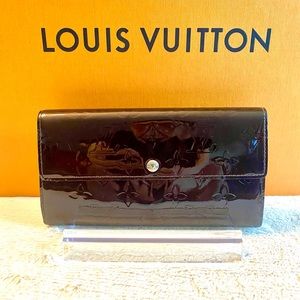 Louis Vuitton Vernis Sarah Wallet Box/Dust Cover Included